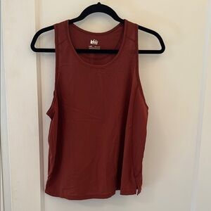 REI Rust Swiftland Grid Running Tank Top